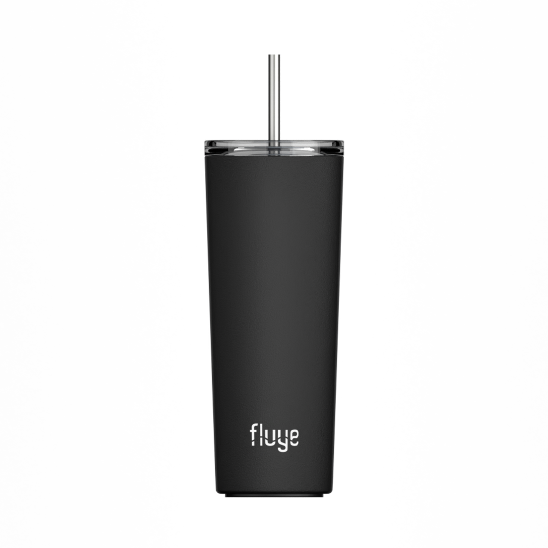 El Fluye Tumbler 700ml es perfecto para disfrutar bebidas calienes y frías en cualquier momento. Y tiene una Tapa  Lock Lid que la hace ideal para bebidas calientes. Color Curitiba. Color Negro
